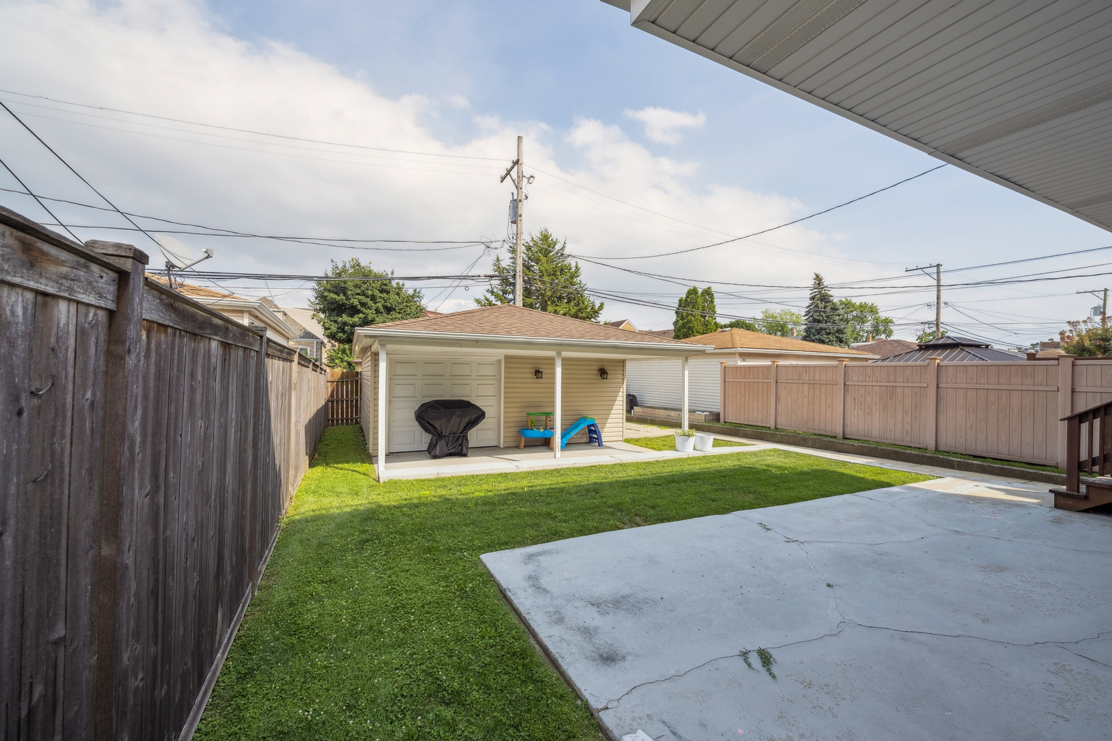 3247 North Rutherford Avenue Chicago, IL 60634 - Photo 27 of 30 Gallery Image 27