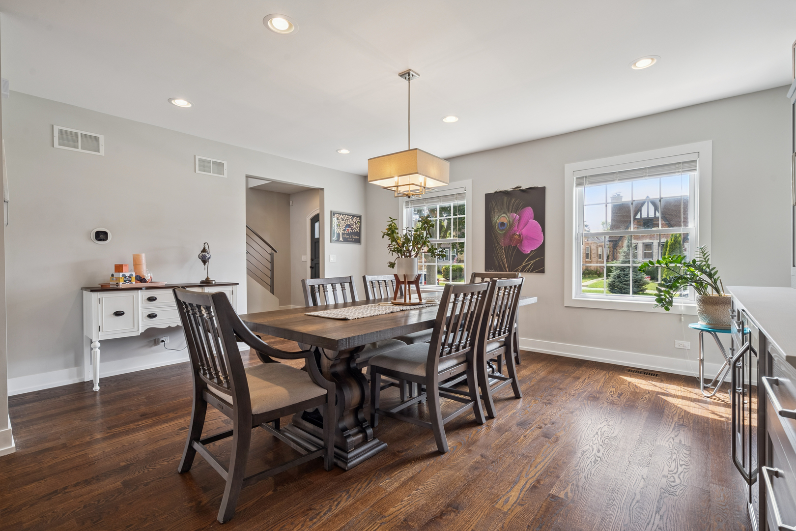3247 North Rutherford Avenue Chicago, IL 60634 - Photo 4 of 30 Gallery Image 4