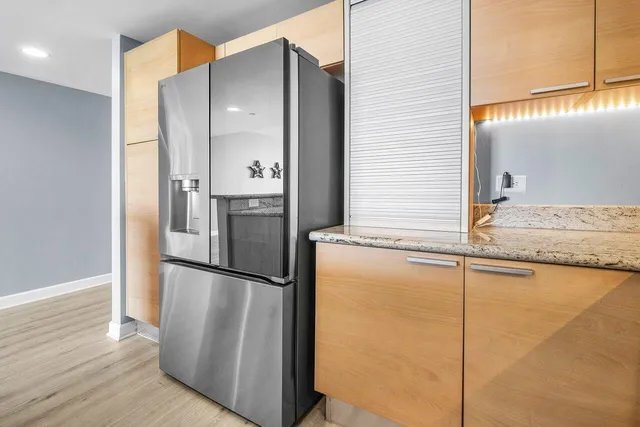 $614,000 | 2640 Lake Shore Drive, Unit 614, Riviera Beach, FL 33404