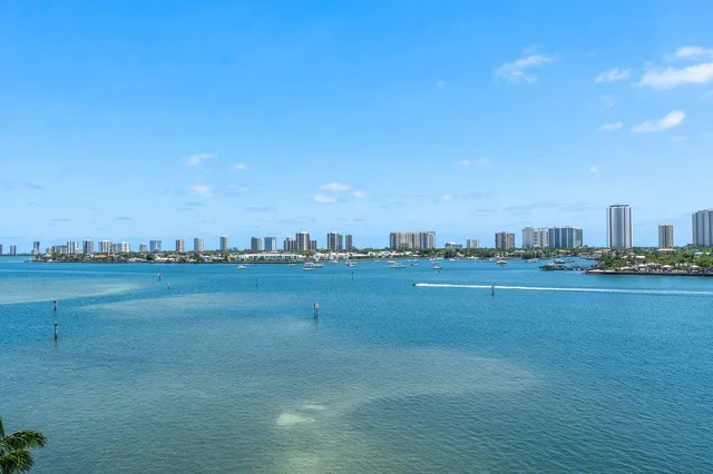 $614,000 | 2640 Lake Shore Drive, Unit 614, Riviera Beach, FL 33404