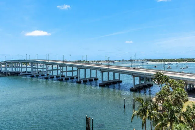 $614,000 | 2640 Lake Shore Drive, Unit 614, Riviera Beach, FL 33404