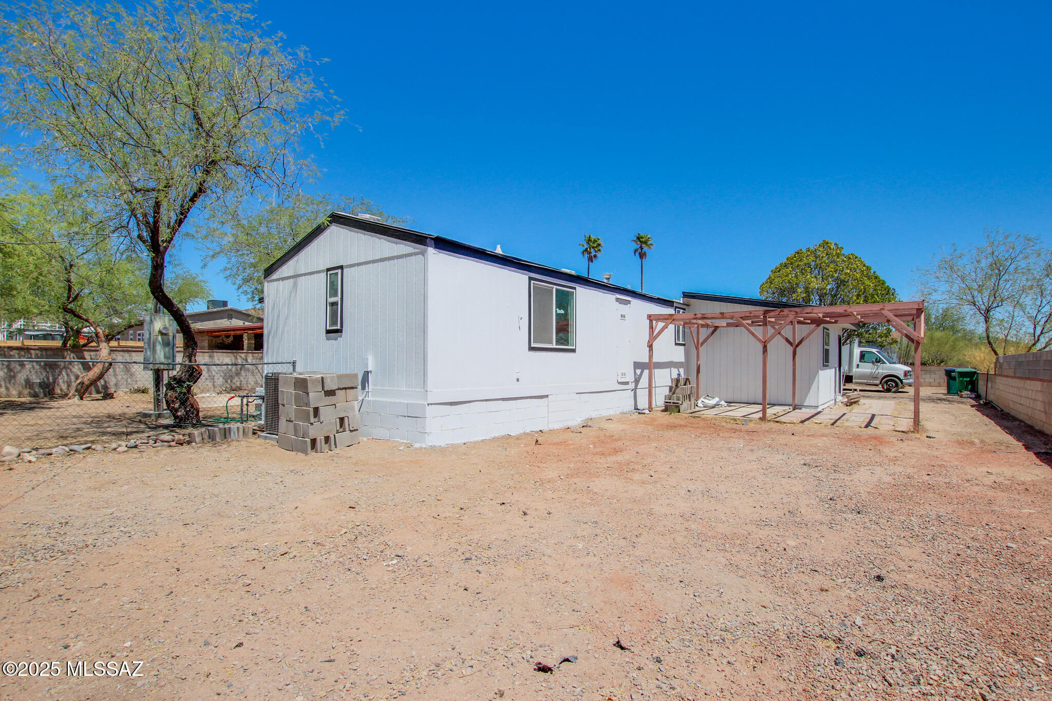 2801 West Roadrunner Road Tucson, AZ 85746 - Photo 17 of 20 Gallery Image 17
