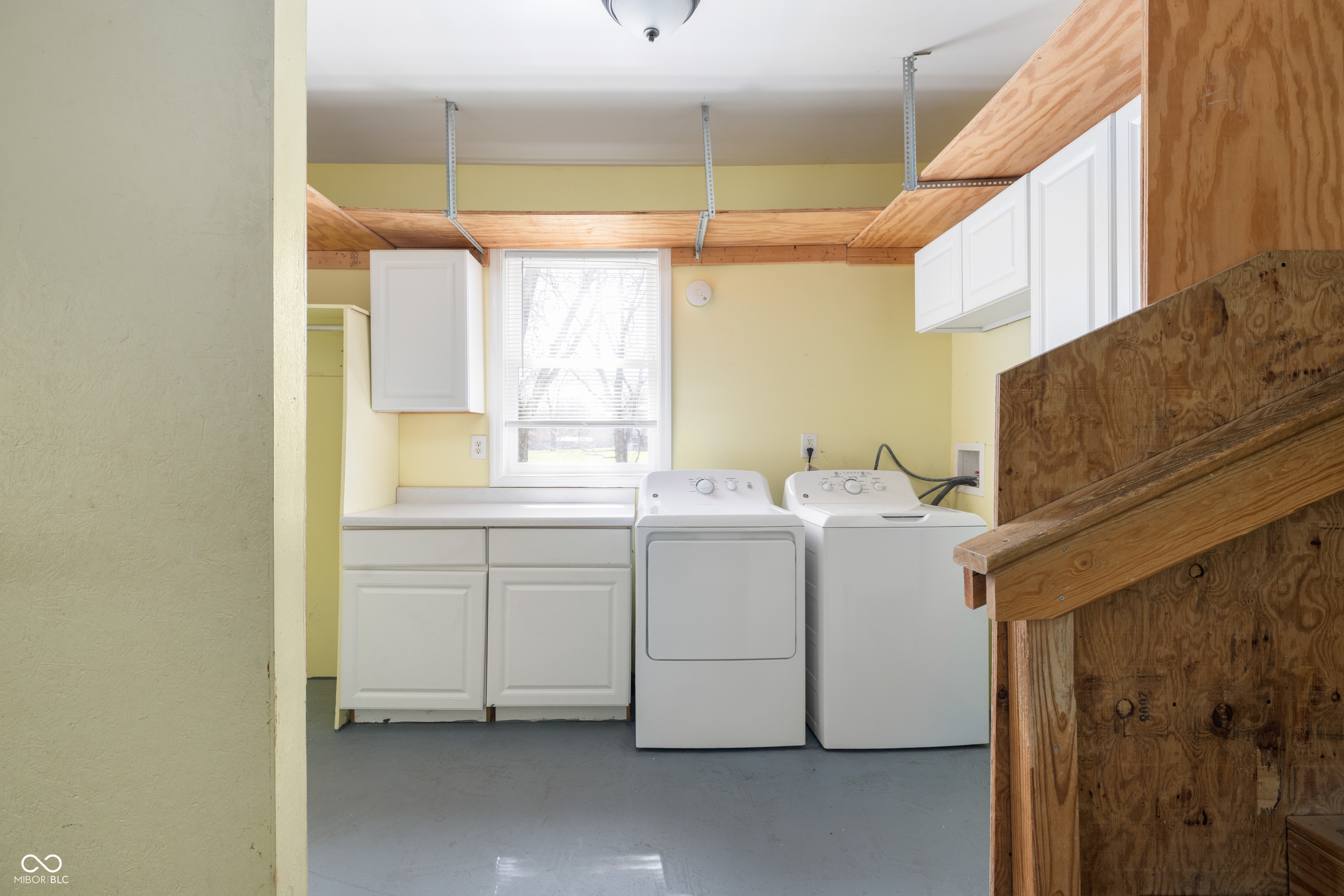 712 North Pendleton Avenue Pendleton, IN 46064 - Photo 21 of 29