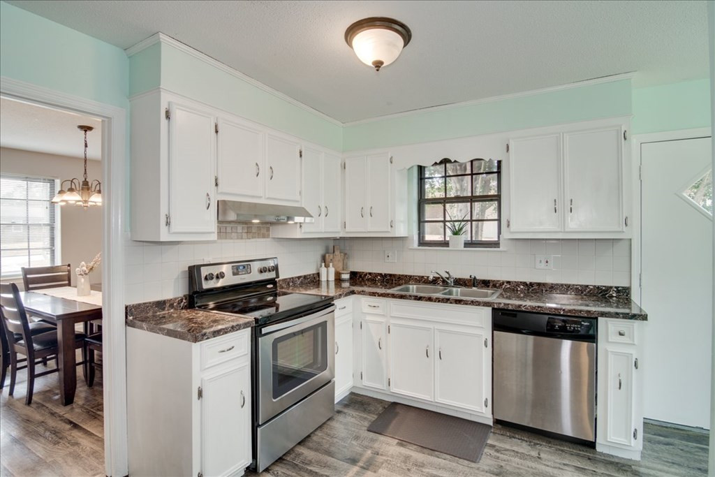 4409 Roxbury Drive Evans, GA 30809 - Photo 15 of 32 Gallery Image 15