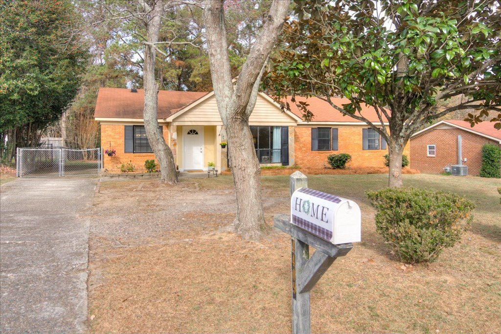 4409 Roxbury Drive Evans, GA 30809 - Photo 3 of 32 Gallery Image 3