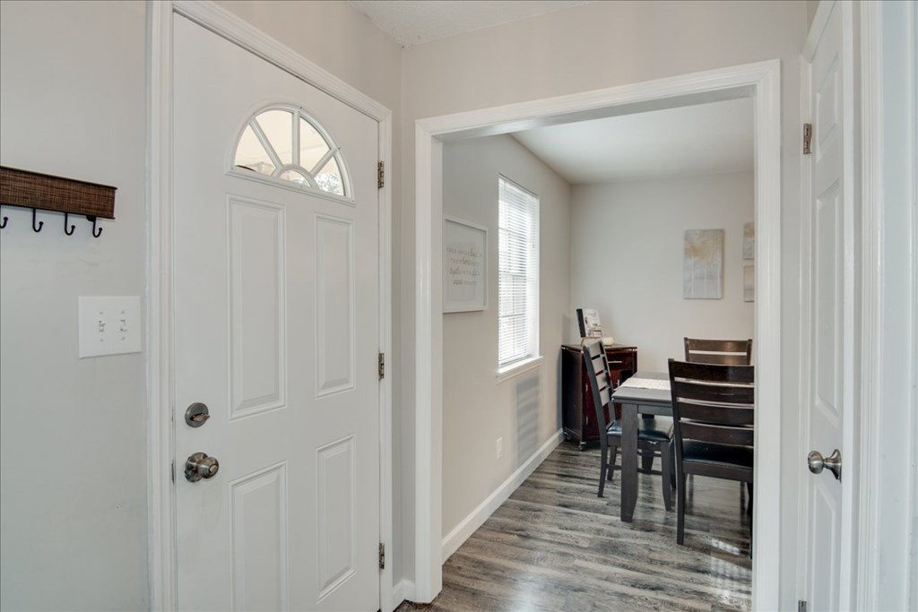 4409 Roxbury Drive Evans, GA 30809 - Photo 4 of 32 Gallery Image 4