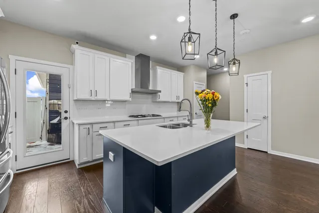 $625,000 | 249 Hoffmann Drive, Buffalo Grove, IL 60089