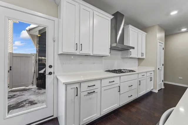 $625,000 | 249 Hoffmann Drive, Buffalo Grove, IL 60089