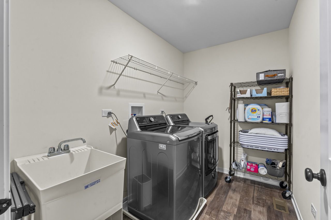 249 Hoffmann Drive Buffalo Grove, IL 60089 - Photo 32 of 36