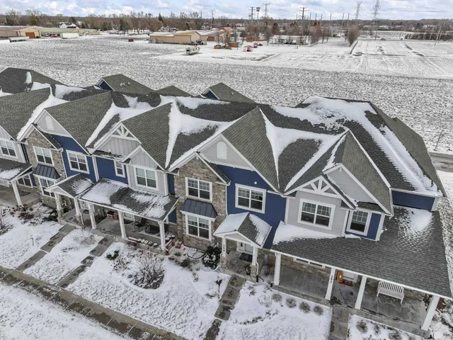 $625,000 | 249 Hoffmann Drive, Buffalo Grove, IL 60089