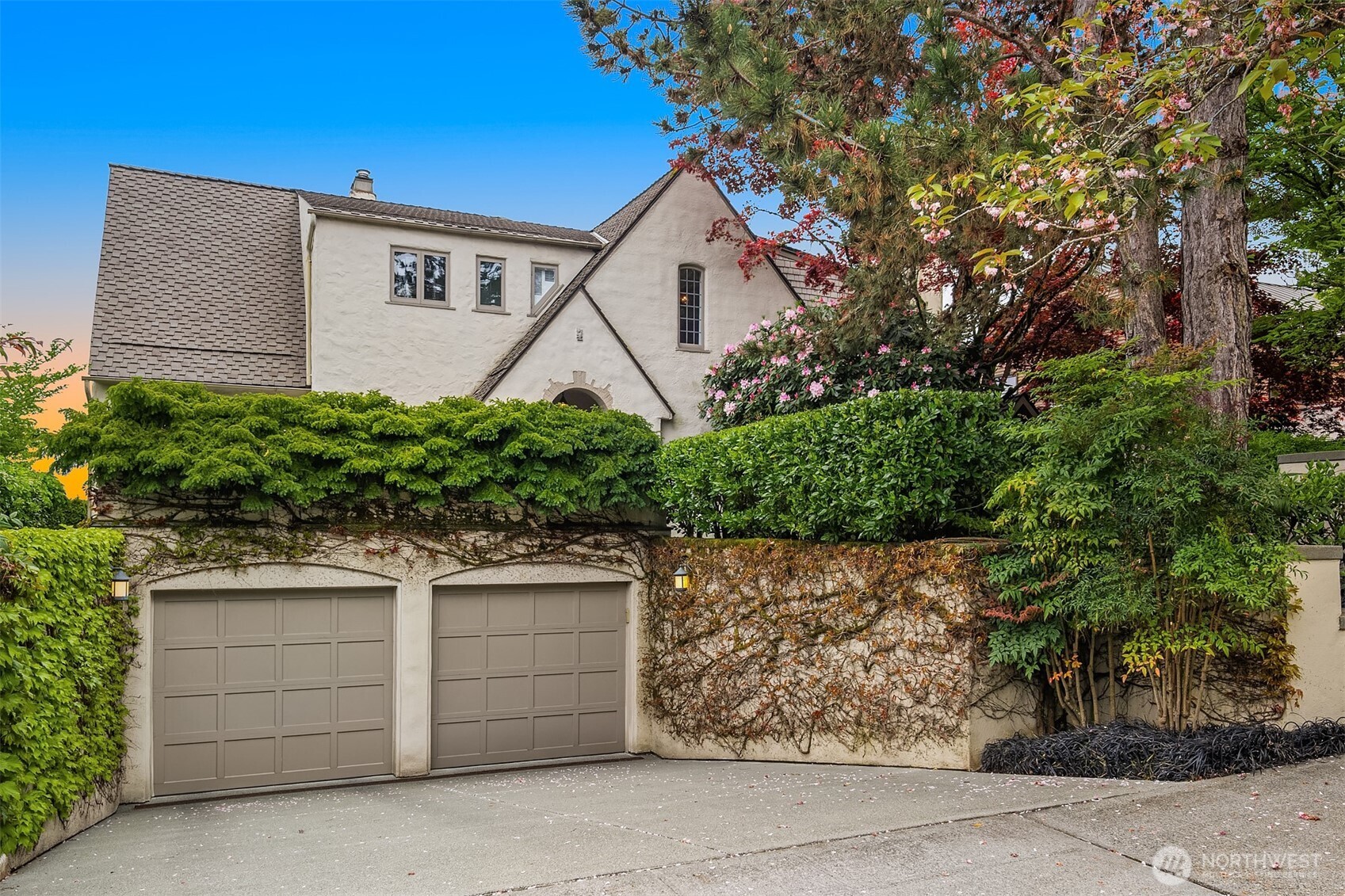 1108 39th Avenue East Seattle, WA 98112 - Photo 31 of 35