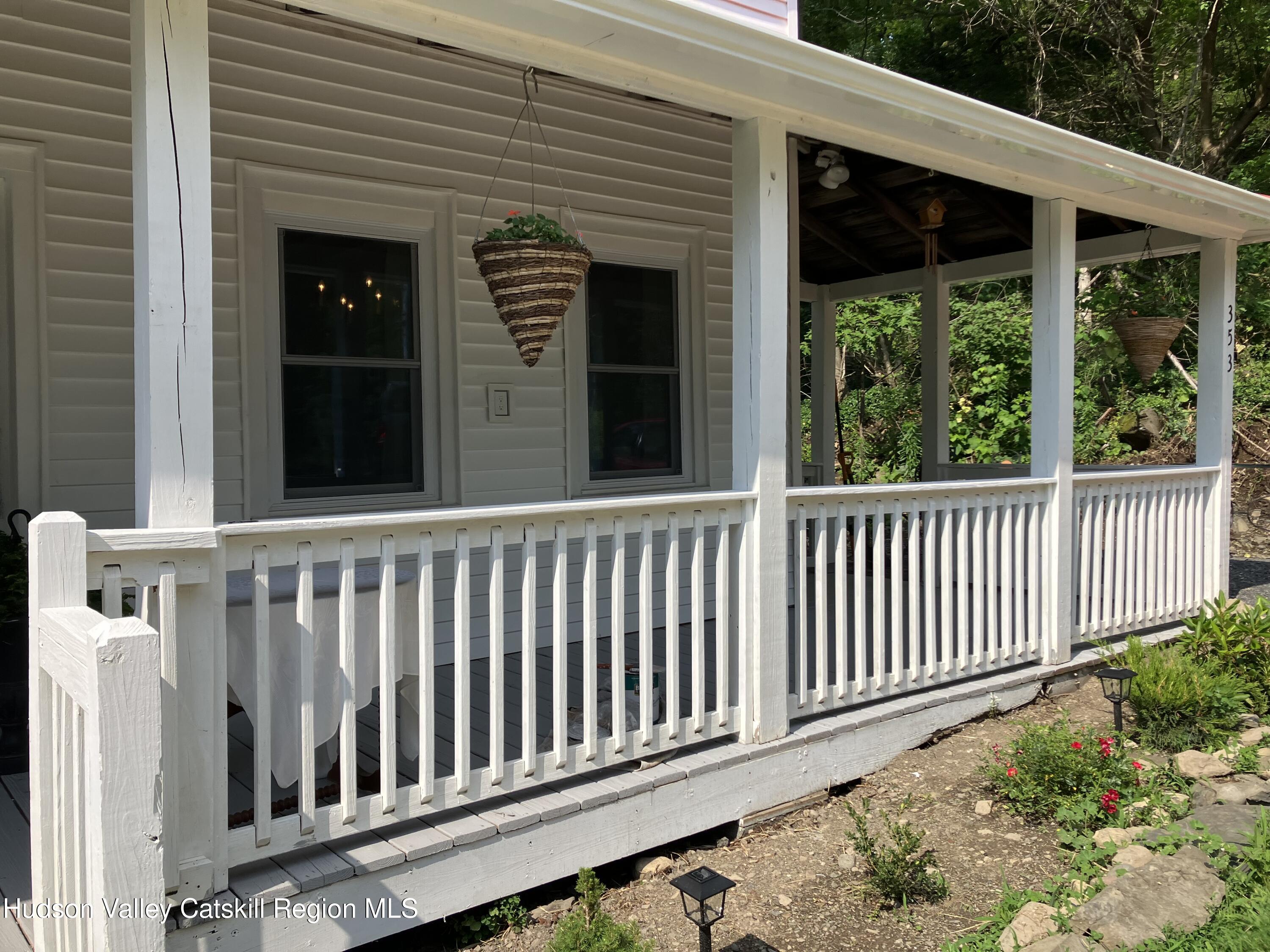 353 Vosenkill Road Athens, NY 12015 - Photo 5 of 32 IMG_5014