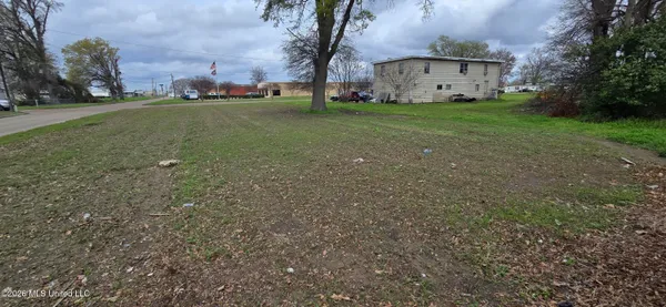 $165,000 | 102 2nd Street, Cleveland, MS 38732