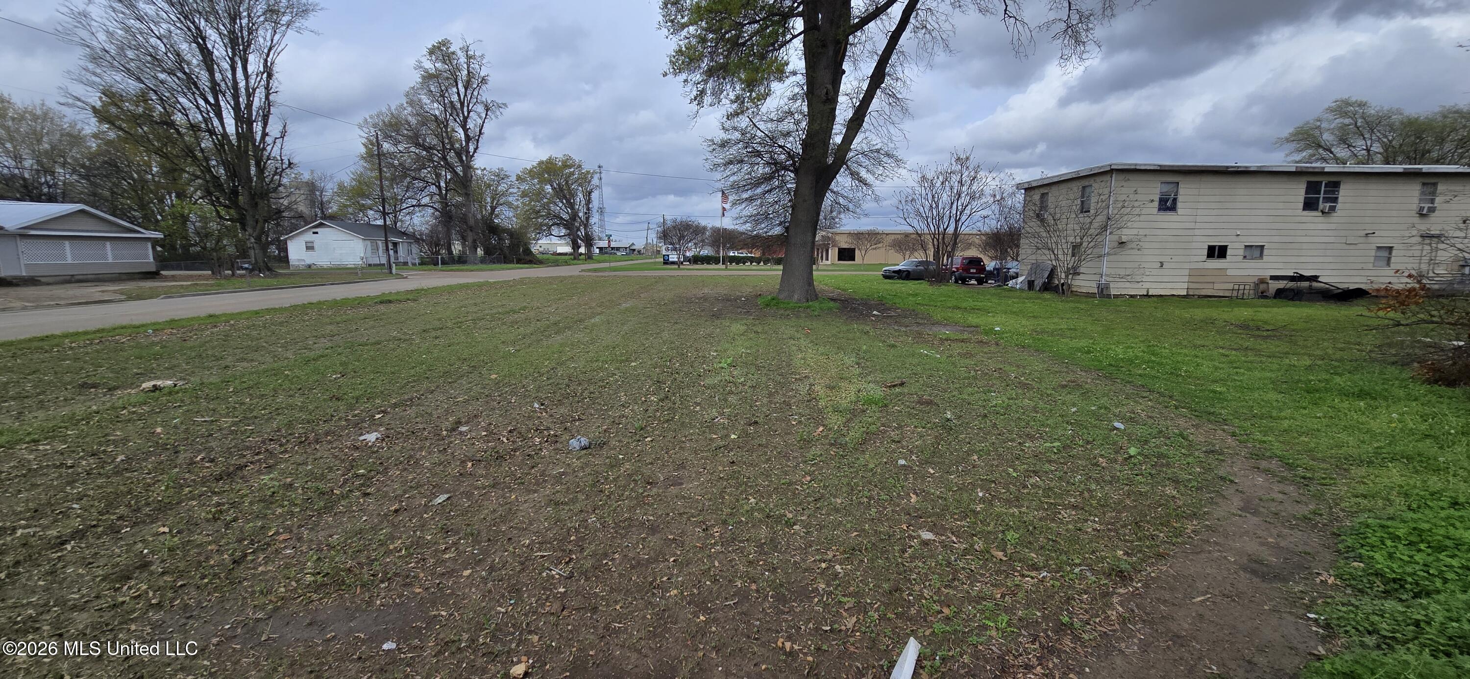 102 2nd Street Cleveland, MS 38732 - Photo 4 of 11 20260310_143210