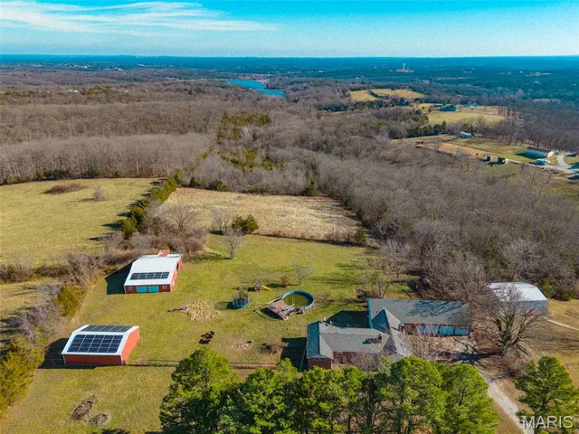 $435,000 | 12530 Peter Moore Lane, De Soto, MO 63020