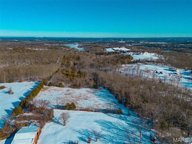 $435,000 | 12530 Peter Moore Lane, De Soto, MO 63020