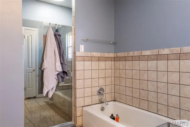 $435,000 | 12530 Peter Moore Lane, De Soto, MO 63020