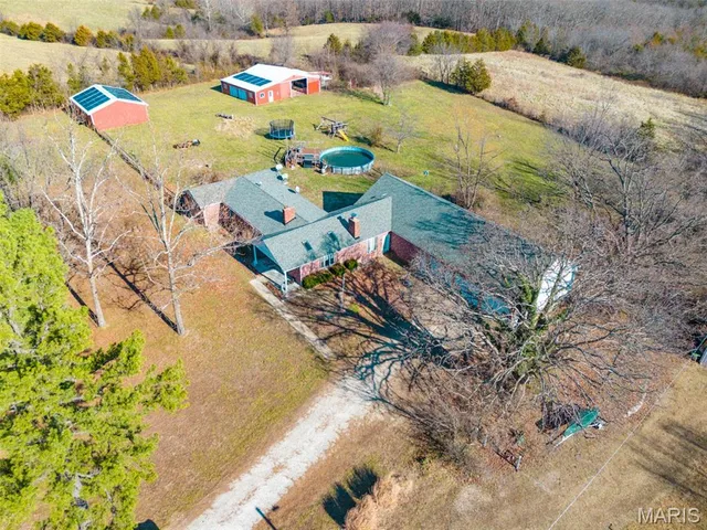 $435,000 | 12530 Peter Moore Lane, De Soto, MO 63020