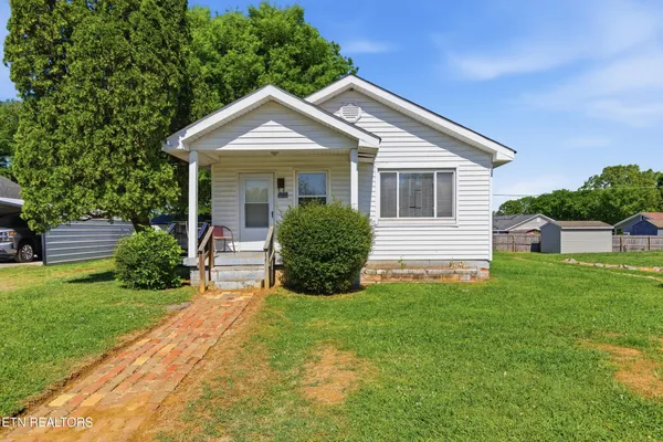 $174,900 | 177 East Newton Street, Alcoa, TN 37701
