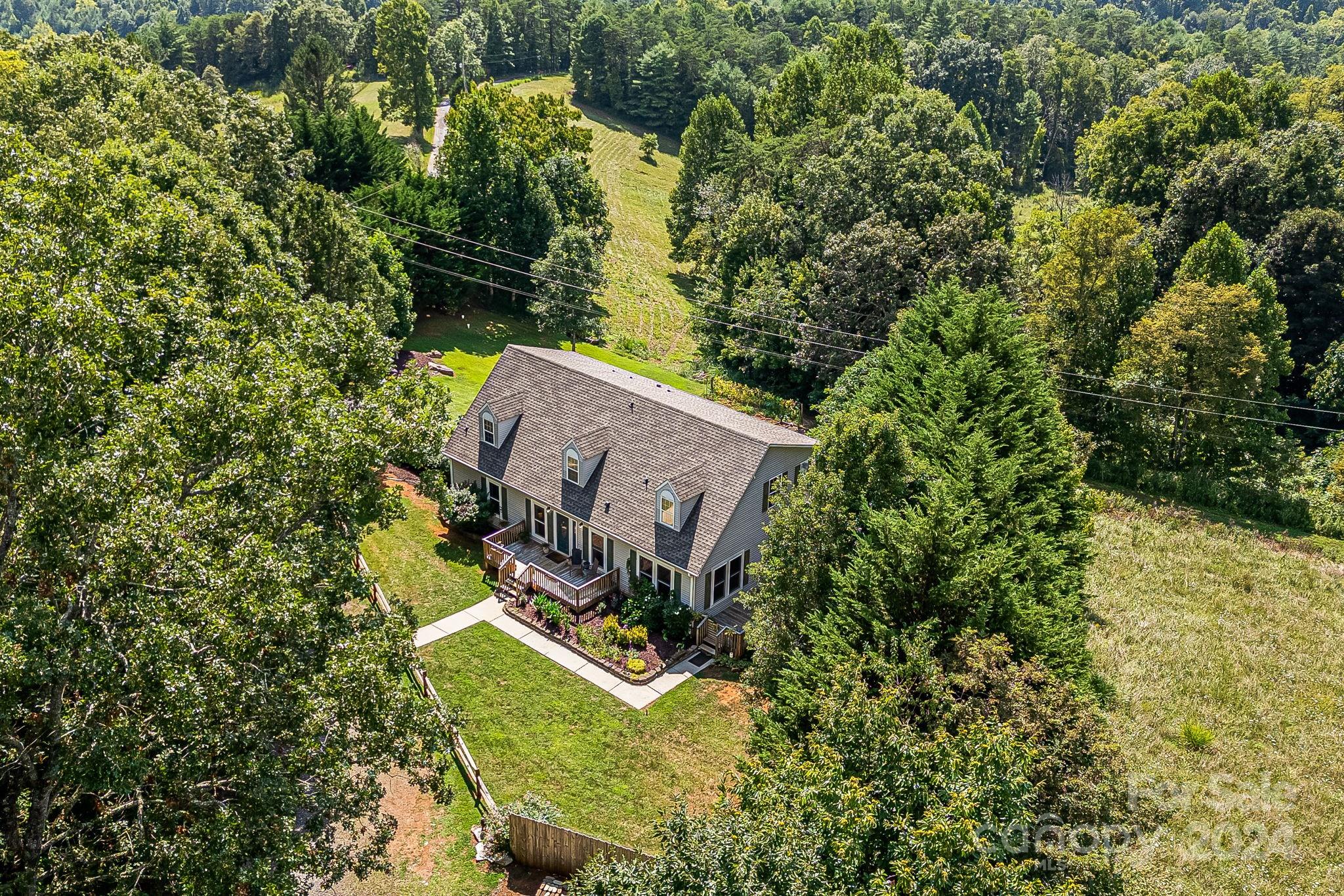 110 Diamond Ridge Marshall, NC 28753 - Photo 27 of 47 Gallery Image 27