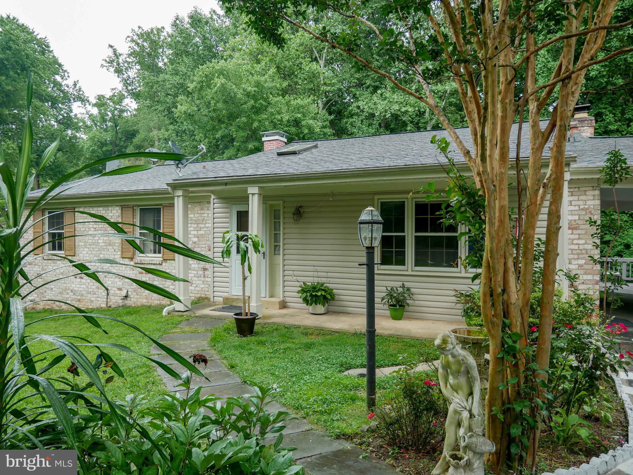 300 Eldrid Drive Silver Spring, MD 20904 - Photo 2 of 37