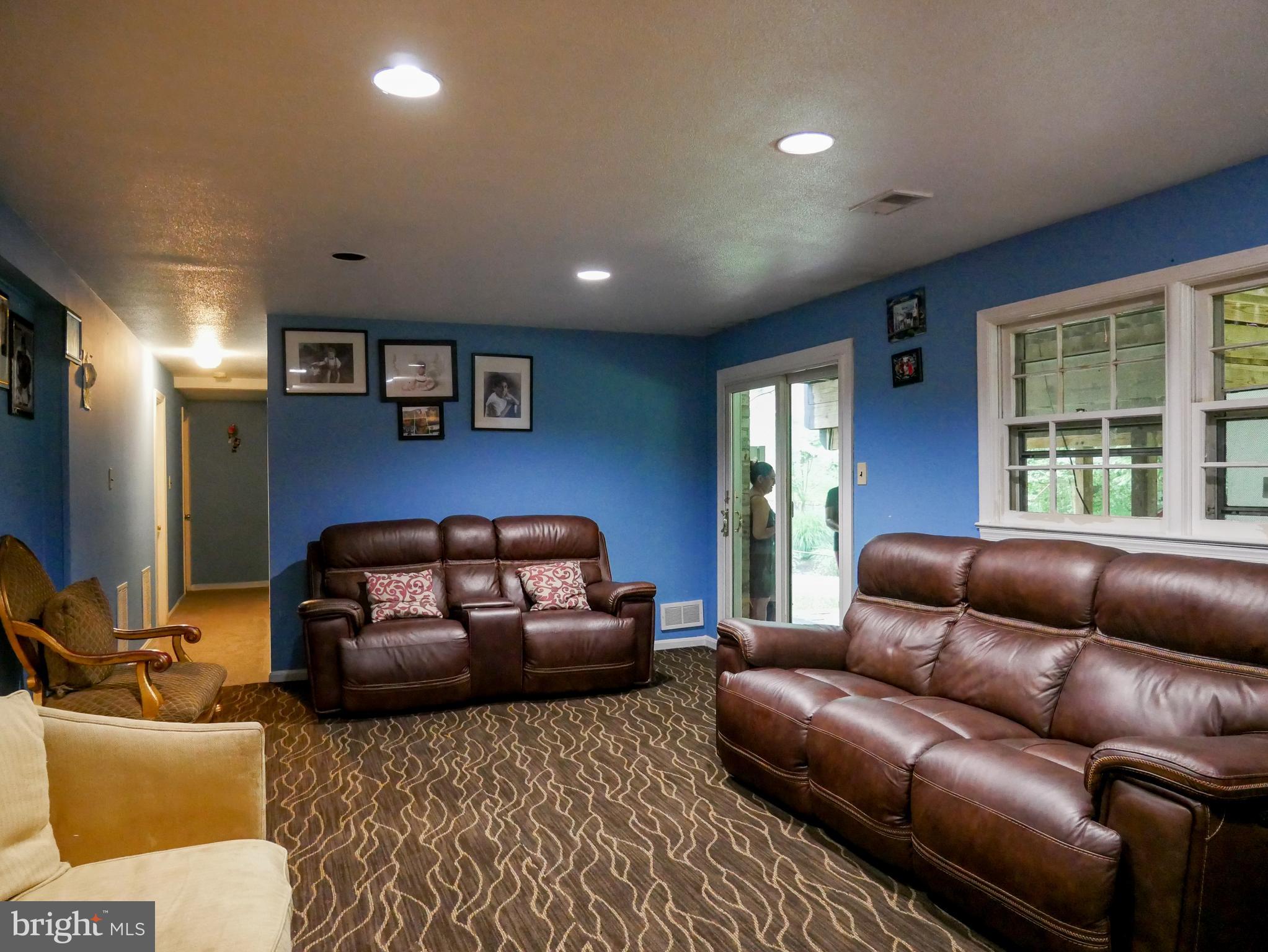 300 Eldrid Drive Silver Spring, MD 20904 - Photo 22 of 37 Basement Living area