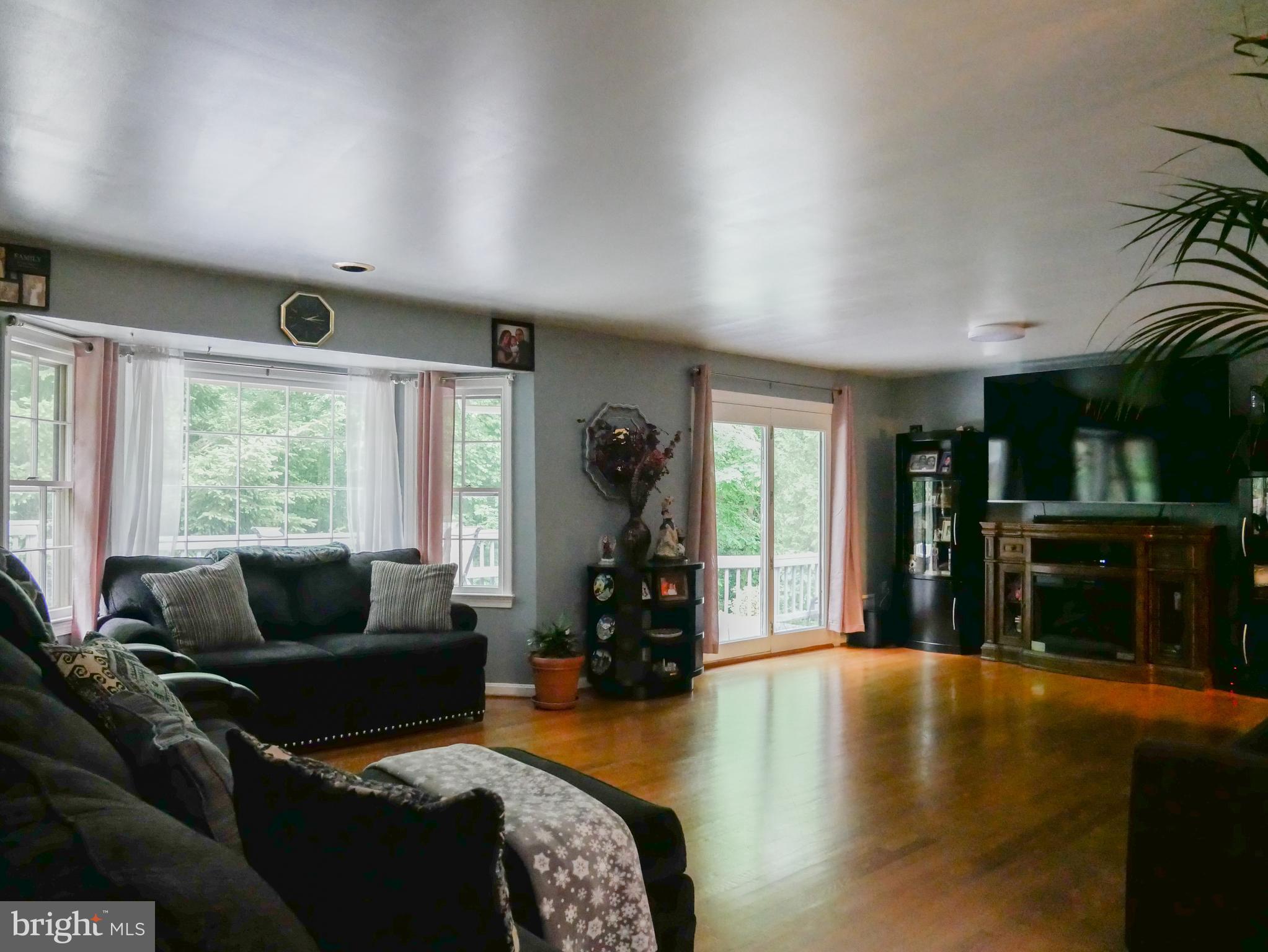 300 Eldrid Drive Silver Spring, MD 20904 - Photo 9 of 37
