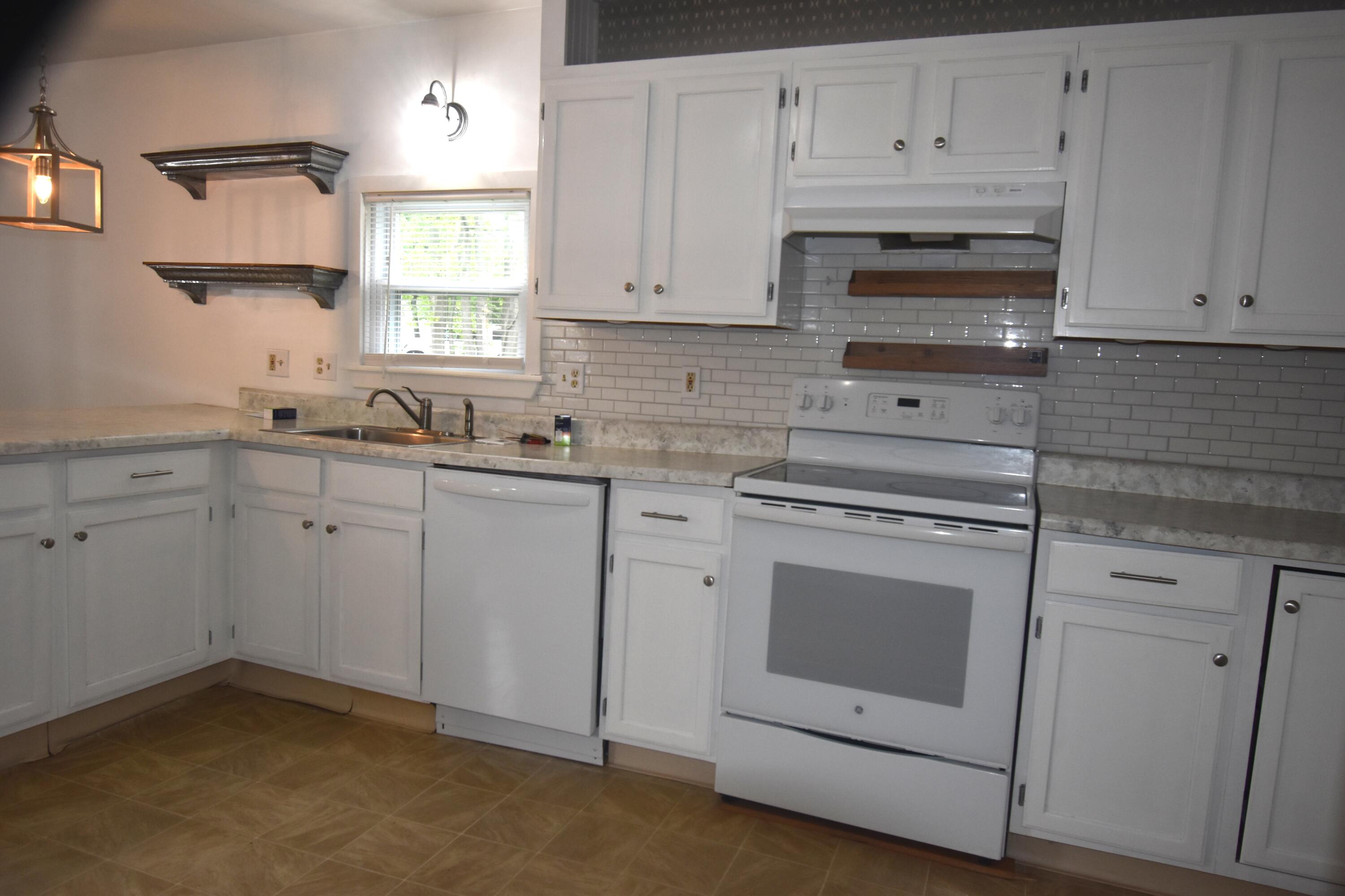 164 Nichols Street Pittsfield, ME 04967 - Photo 15 of 37 kitchen