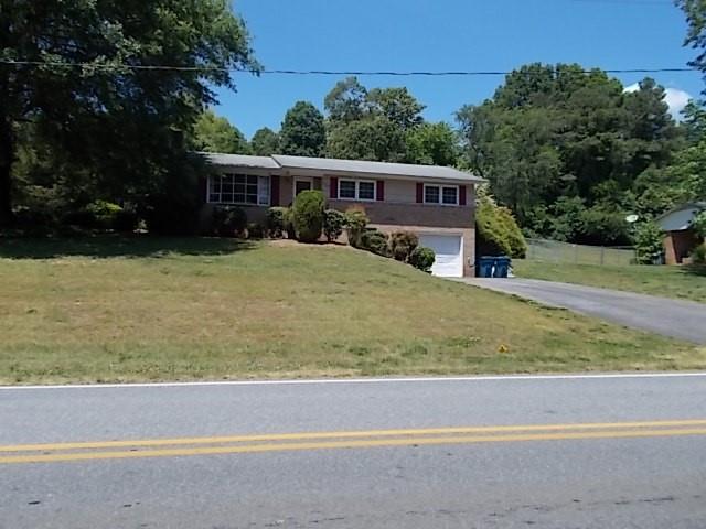138 Wildlife Access Road Hickory, NC 28601 - Photo 2 of 23 Gallery Image 2