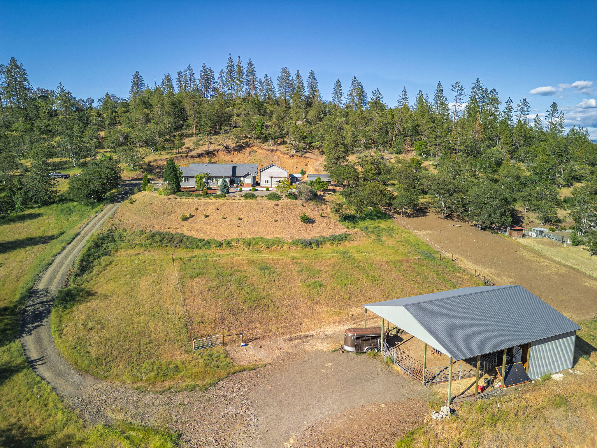 158 Rockingham Circle Eagle Point, OR 97524 - Photo 39 of 58 HD-37