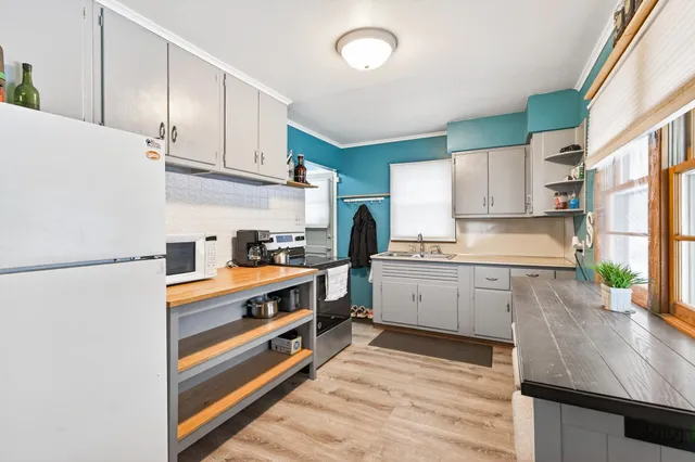 $215,000 | 1144 Flandrau Street, St. Paul, MN 55106