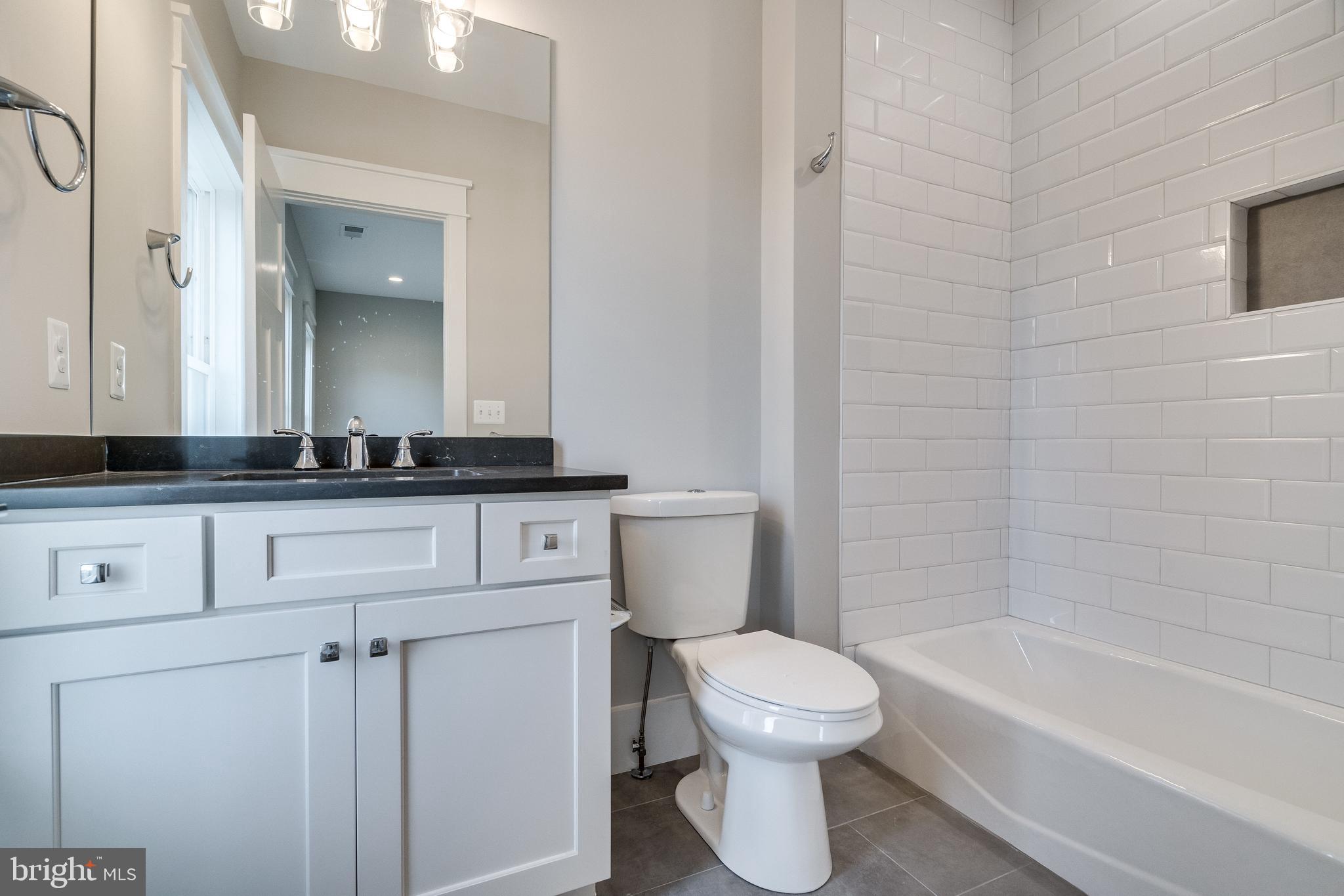 8016 Wellington Road Alexandria, VA 22308 - Photo 29 of 43 Attached bath