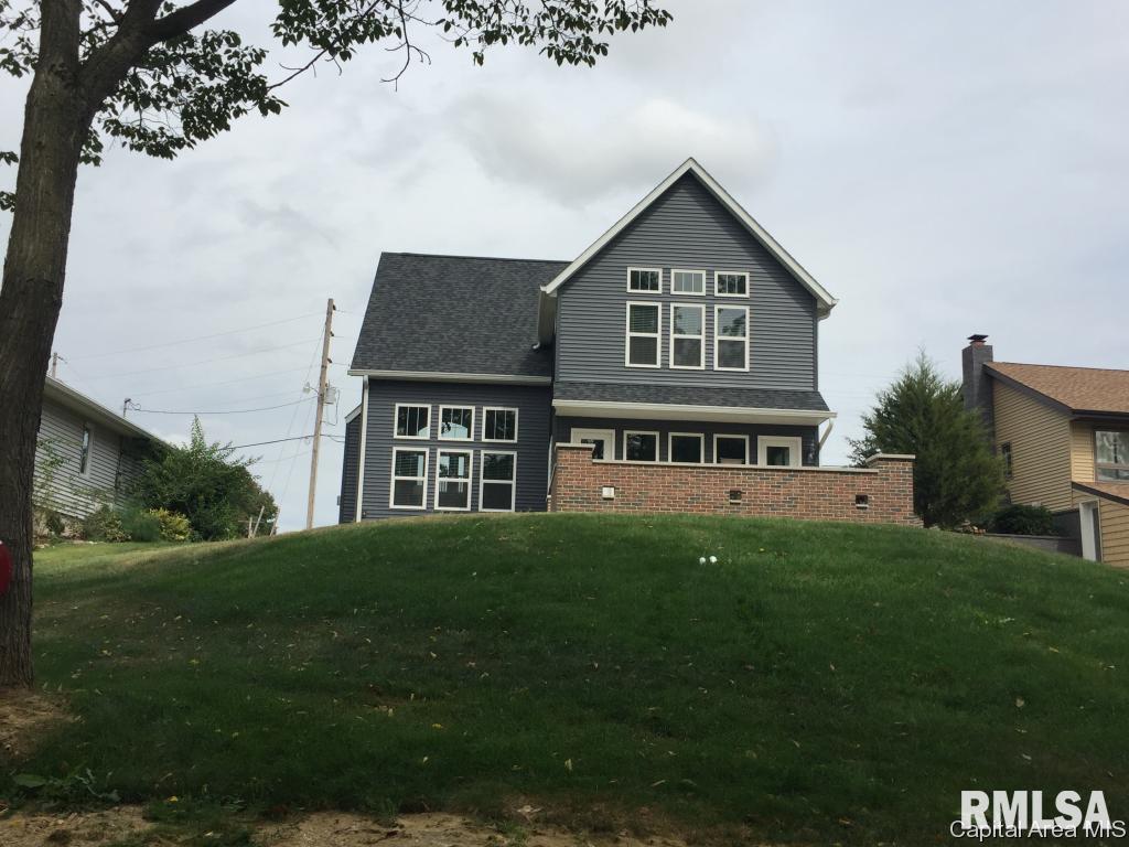 766 Persimmon Road Petersburg, IL 62675 - Photo 32 of 33 Gallery Image 32