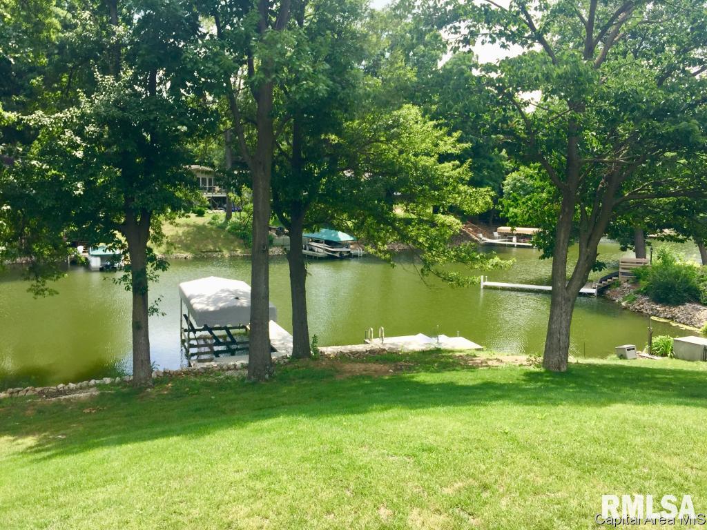 766 Persimmon Road Petersburg, IL 62675 - Photo 33 of 33 Gallery Image 33
