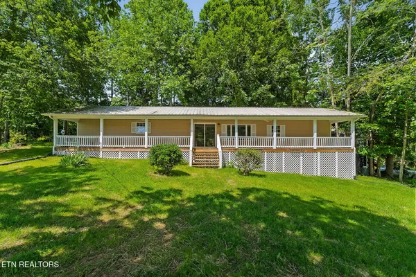 $209,000 | 1007 Eastridge Drive, Byrdstown, TN 38549