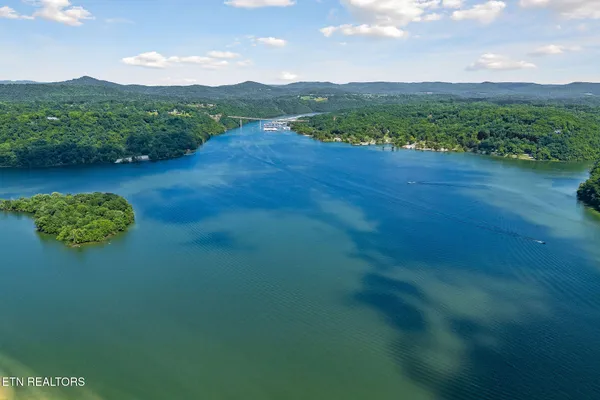 $209,000 | 1007 Eastridge Drive, Byrdstown, TN 38549