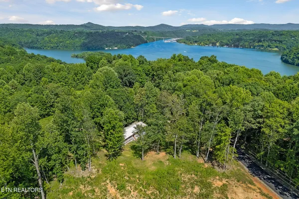 $209,000 | 1007 Eastridge Drive, Byrdstown, TN 38549