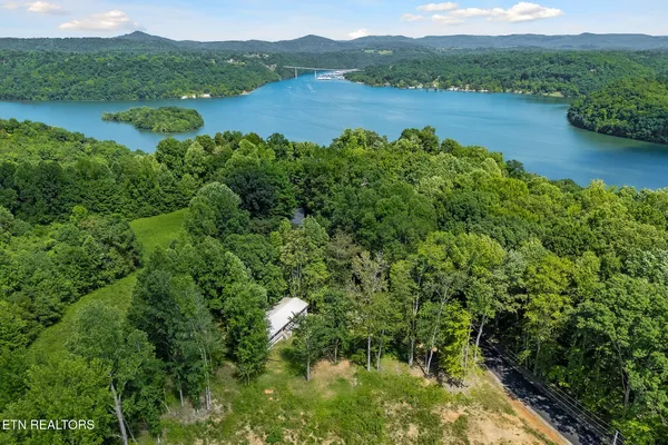 $209,000 | 1007 Eastridge Drive, Byrdstown, TN 38549