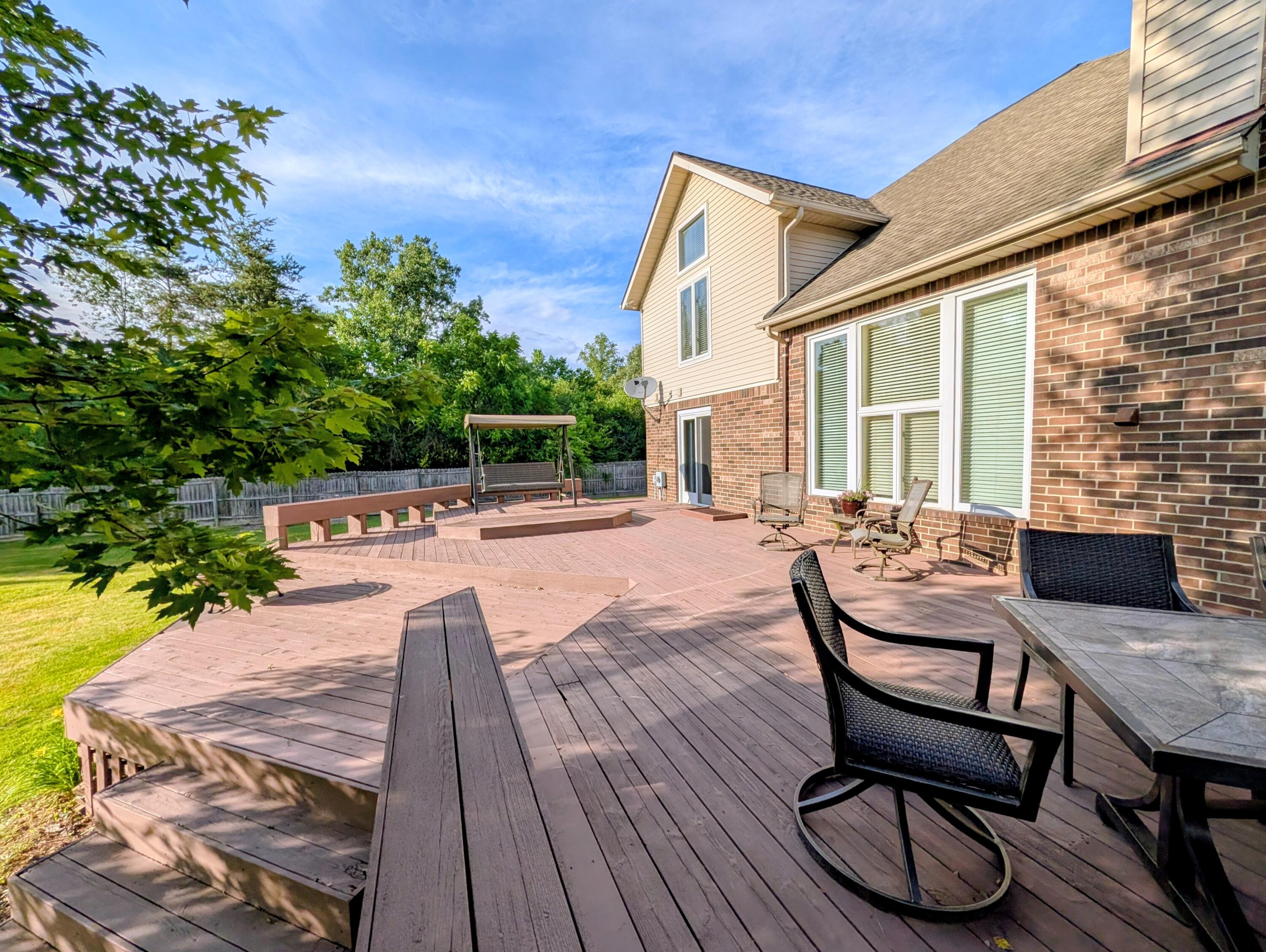 8698 Warner Road Saline, MI 48176 - Photo 8 of 80 Deck 2