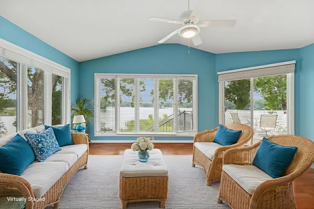 $1,150,000 | 10957 Highway 71 Northeast, Spicer, MN 56288