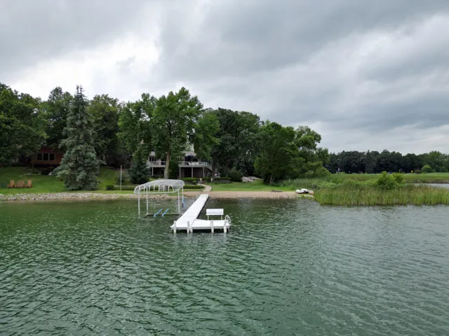 $1,150,000 | 10957 Highway 71 Northeast, Spicer, MN 56288