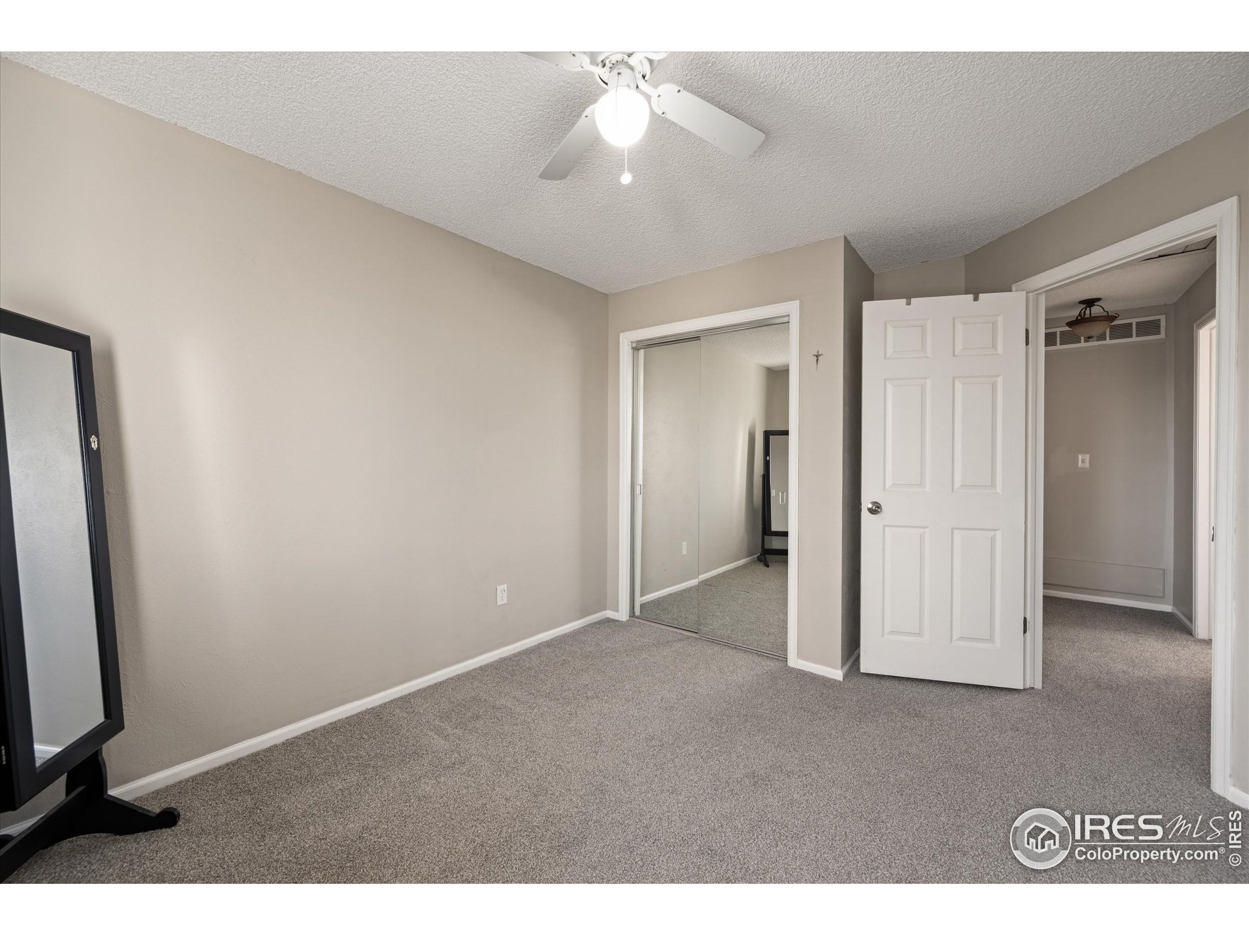 7328 South Gore Range Road Littleton, CO 80127 - Photo 19 of 38