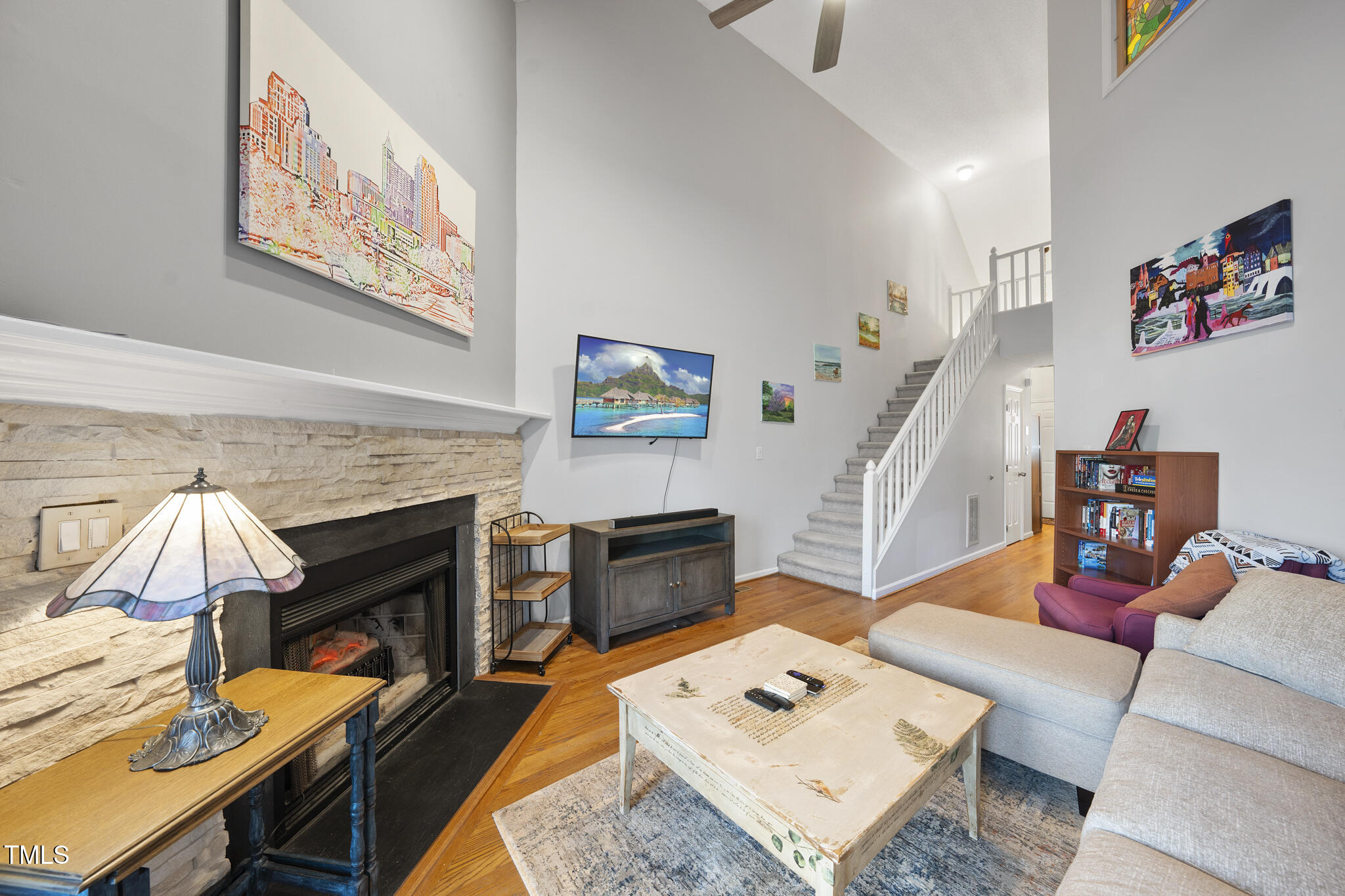 1634 Claiborne Court Raleigh, NC 27606 - Photo 5 of 26 DSC00164