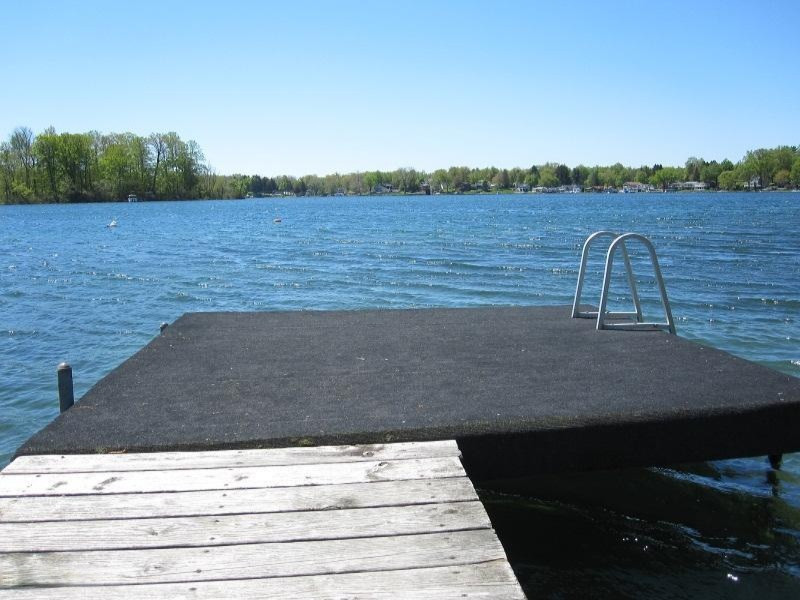 31465 County Line Road Dowagiac, MI 49047 - Photo 19 of 23 SUN DECK ON PIER
