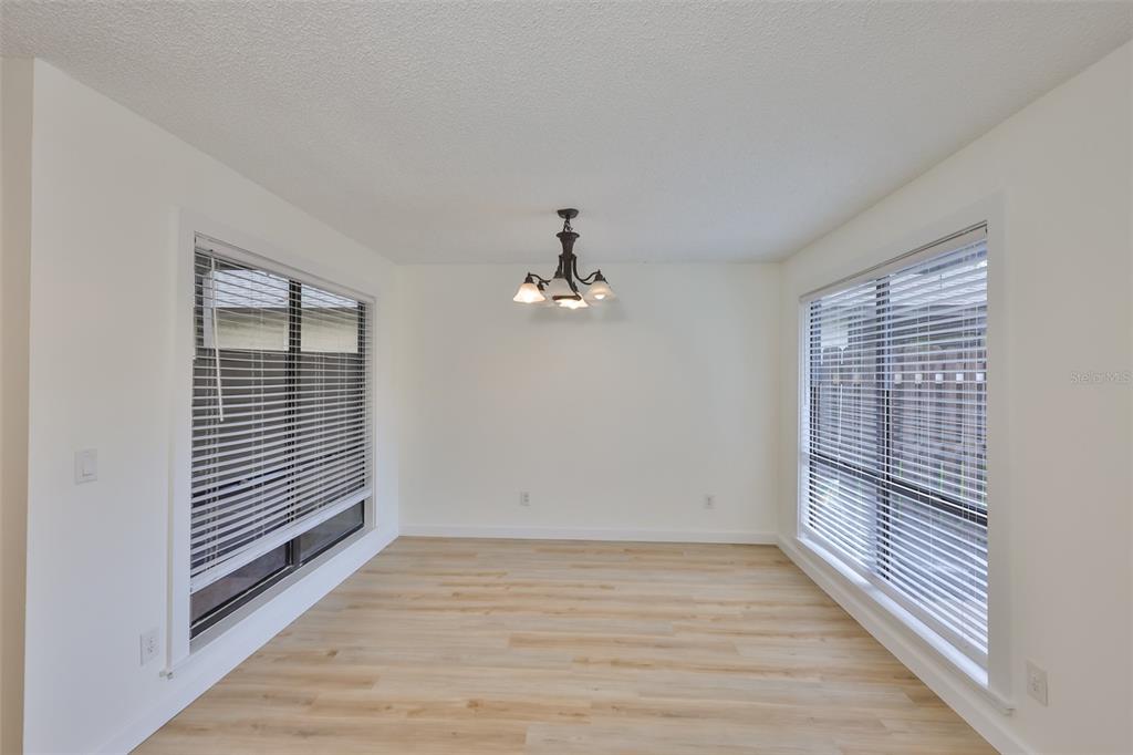 13703 Sweetwater Cove Place Tampa, FL 33613 - Photo 12 of 46