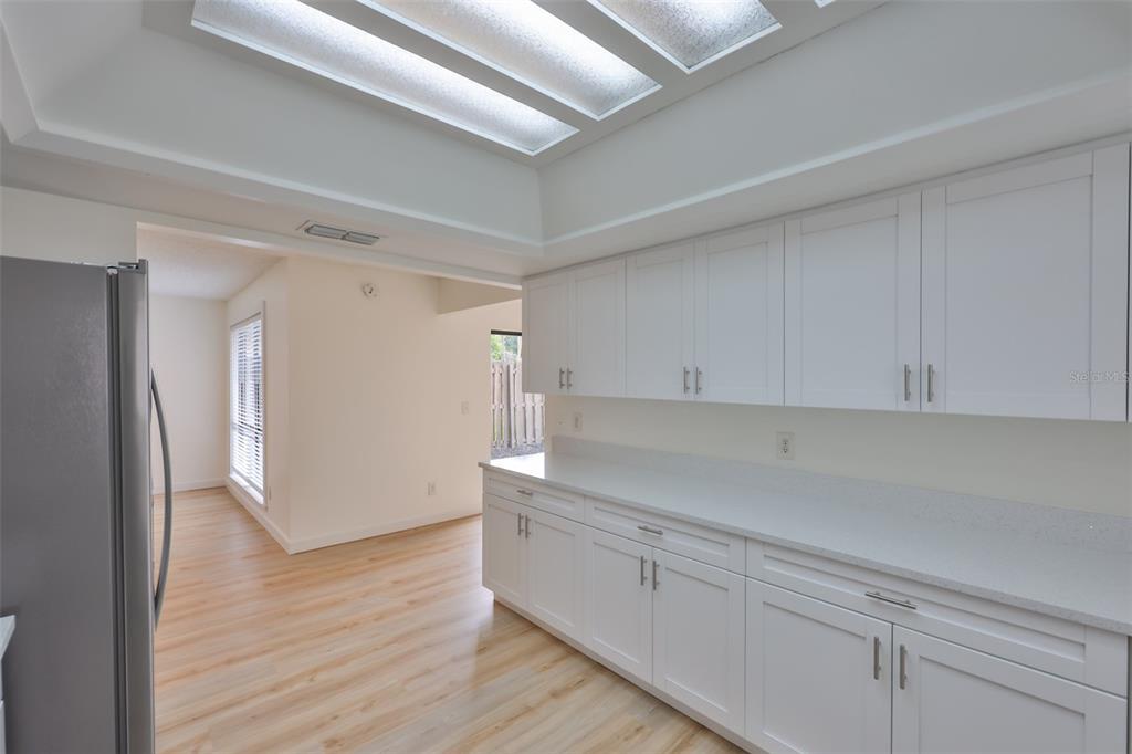 13703 Sweetwater Cove Place Tampa, FL 33613 - Photo 17 of 46