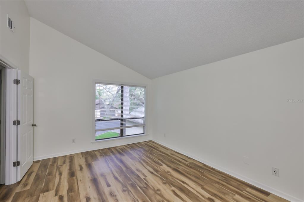 13703 Sweetwater Cove Place Tampa, FL 33613 - Photo 20 of 46