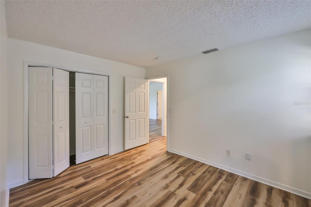 13703 Sweetwater Cove Place Tampa, FL 33613 - Photo 31 of 46