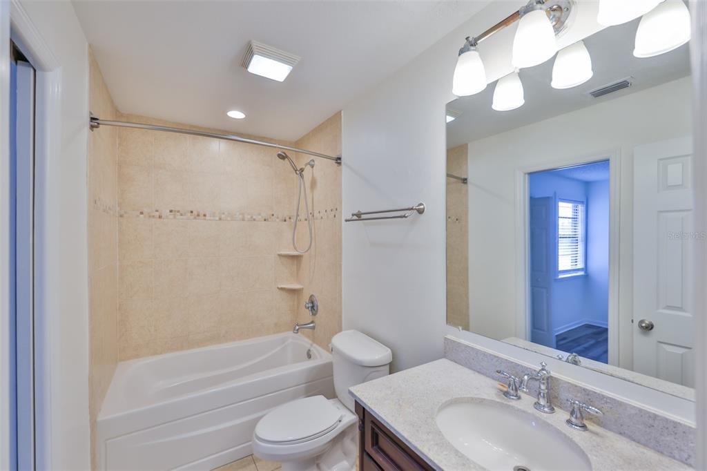 13703 Sweetwater Cove Place Tampa, FL 33613 - Photo 33 of 46