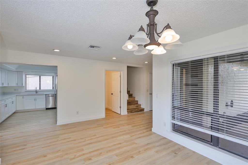 13703 Sweetwater Cove Place Tampa, FL 33613 - Photo 10 of 46